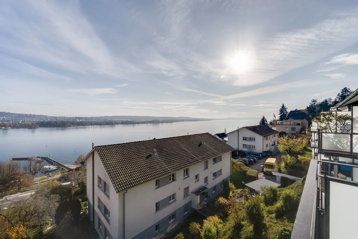 Wunderschönes Wohnen an privilegierter Sonnenlage mit traumhafter Seesicht