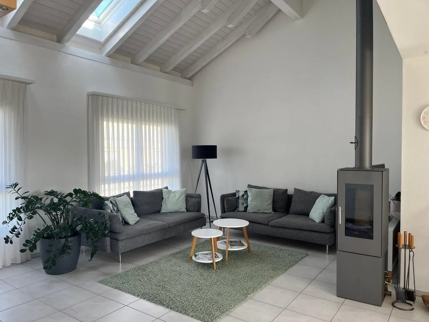 5½ ZIMMER-MAISONETTEWOHNUNG IN BERIKON (AG), MÖBLIERT, TEMPORÄR