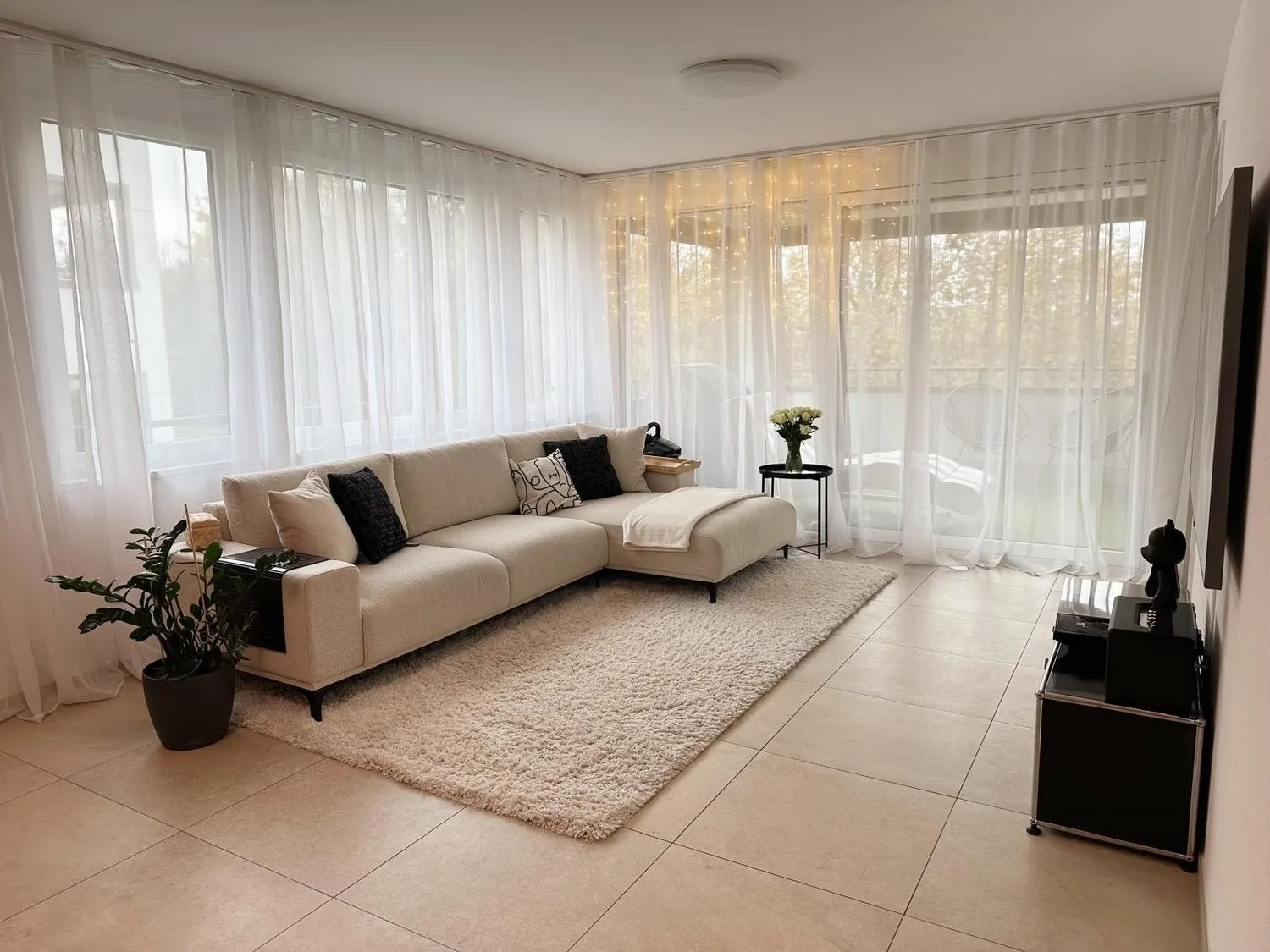 3 ZI-WOHNUNG IN STEINHAUSEN (ZG), MÖBLIERT, TEMPORÄR