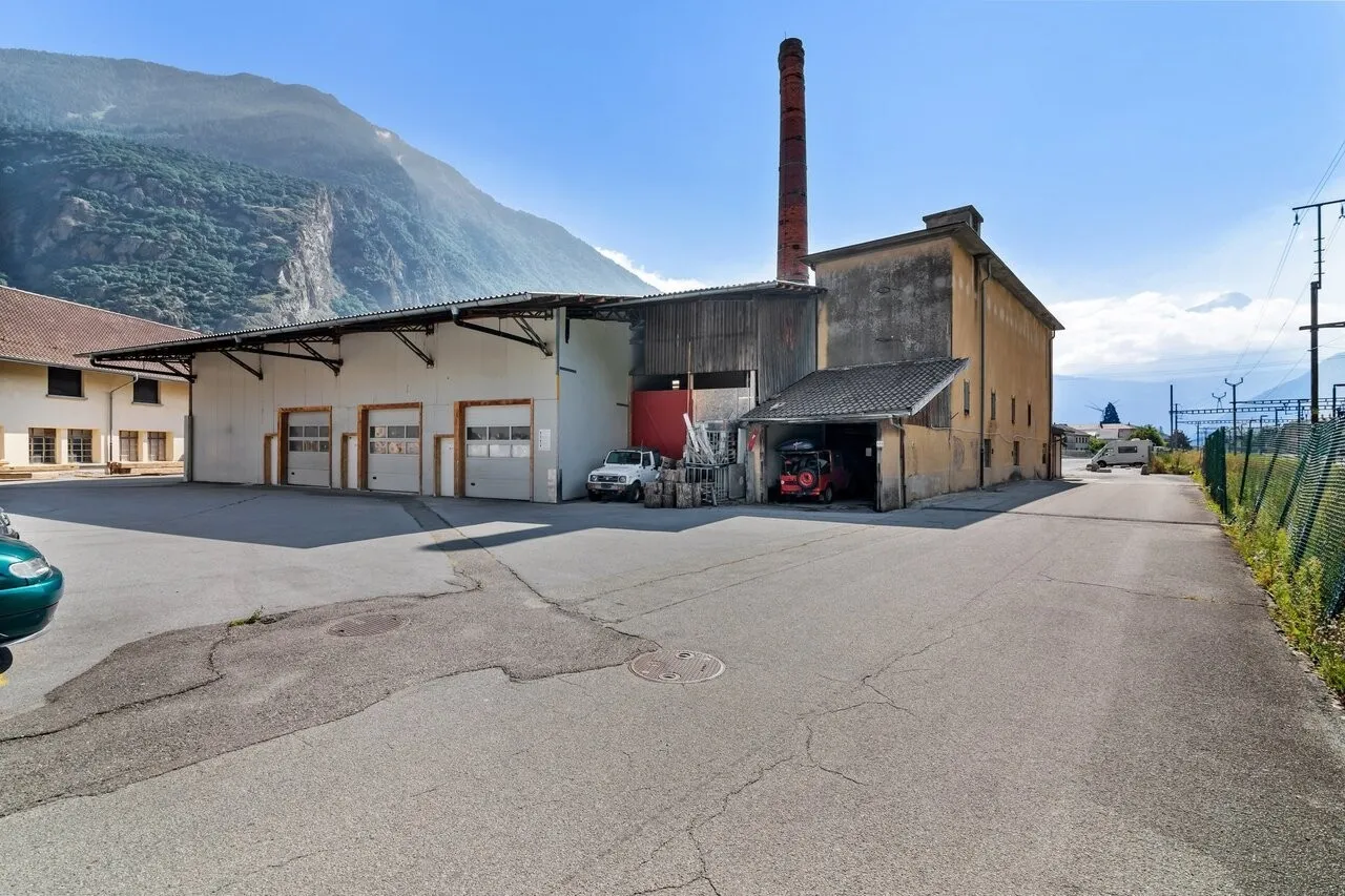 Atelier de 275 m² à louer - Site industriel historique de Vernayaz