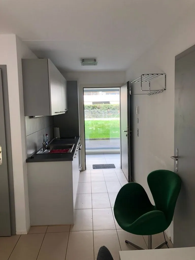 Image 5
