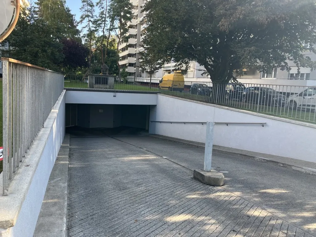 Cherchez-vous un parking avec une borne électrique ?