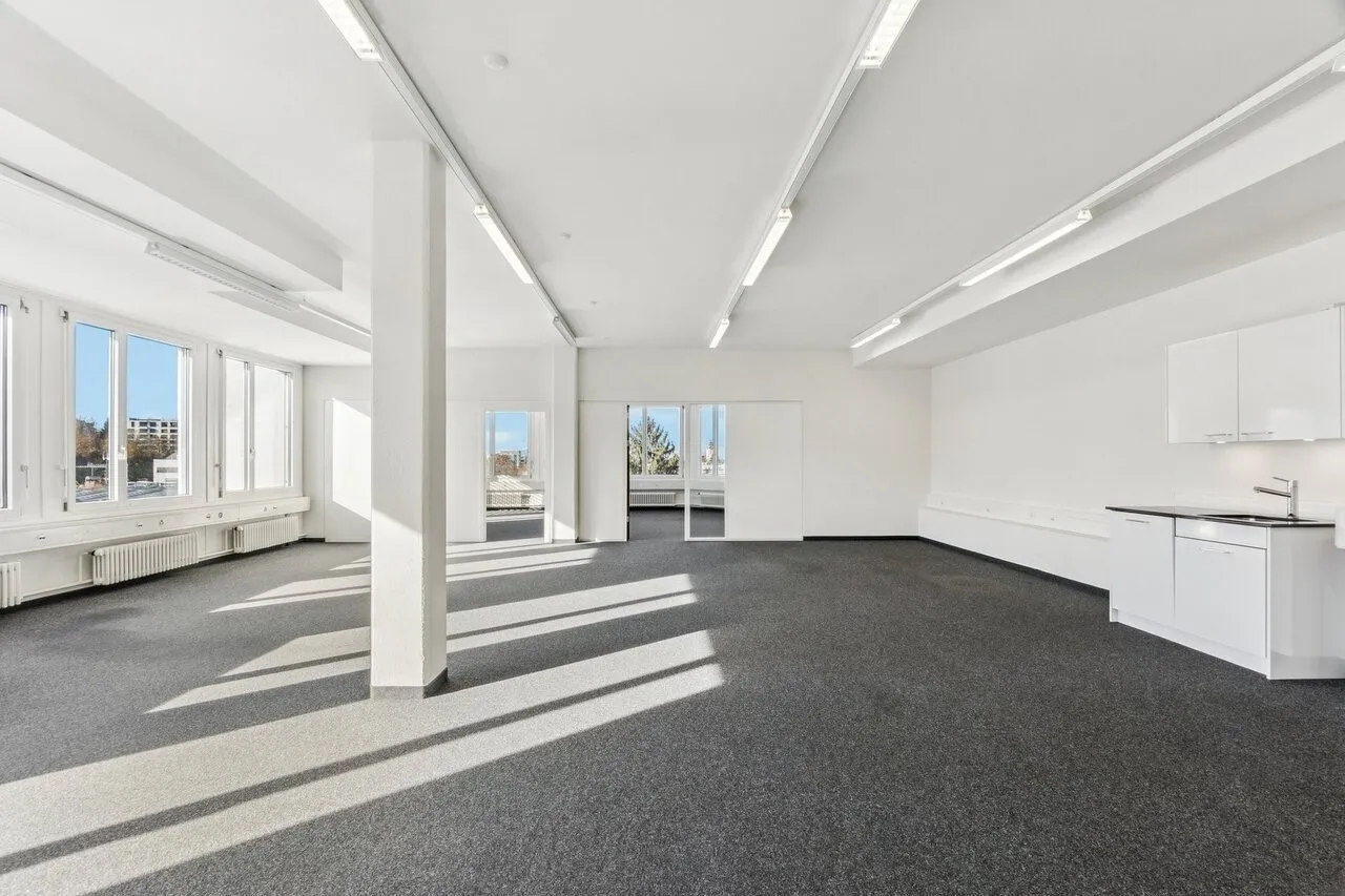 Ihre neue Bürofläche in Kloten - zentral, praktisch und vielseitig