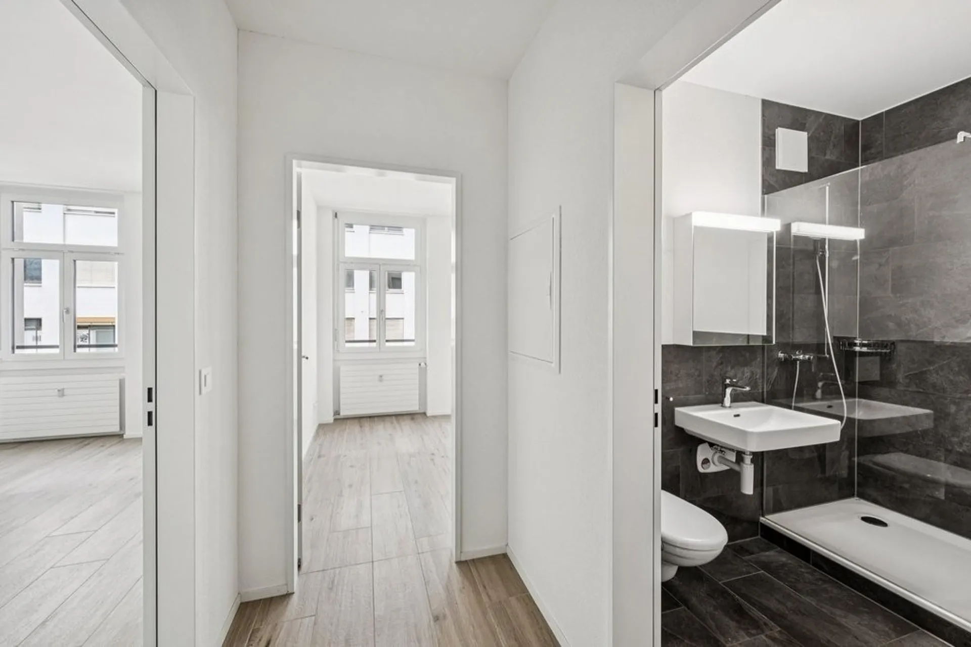 Stilvolle 3-Zimmerwohnung im 4. OG an zentraler Lage in Basel