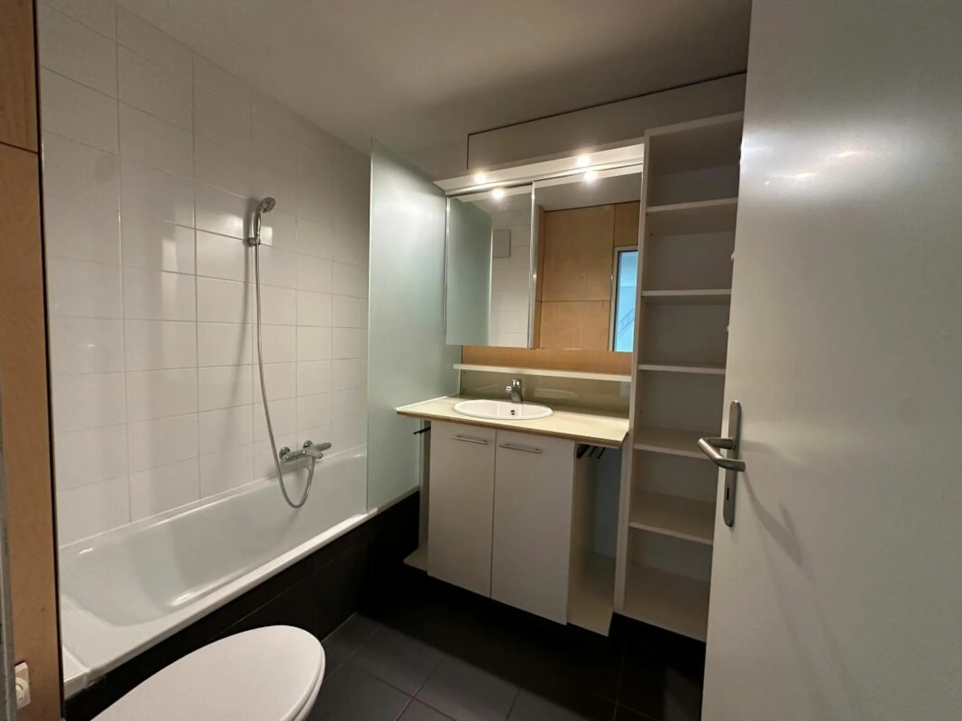 Charmante 2.5-Zimmer-Dachgeschosswohnung mit Galerie