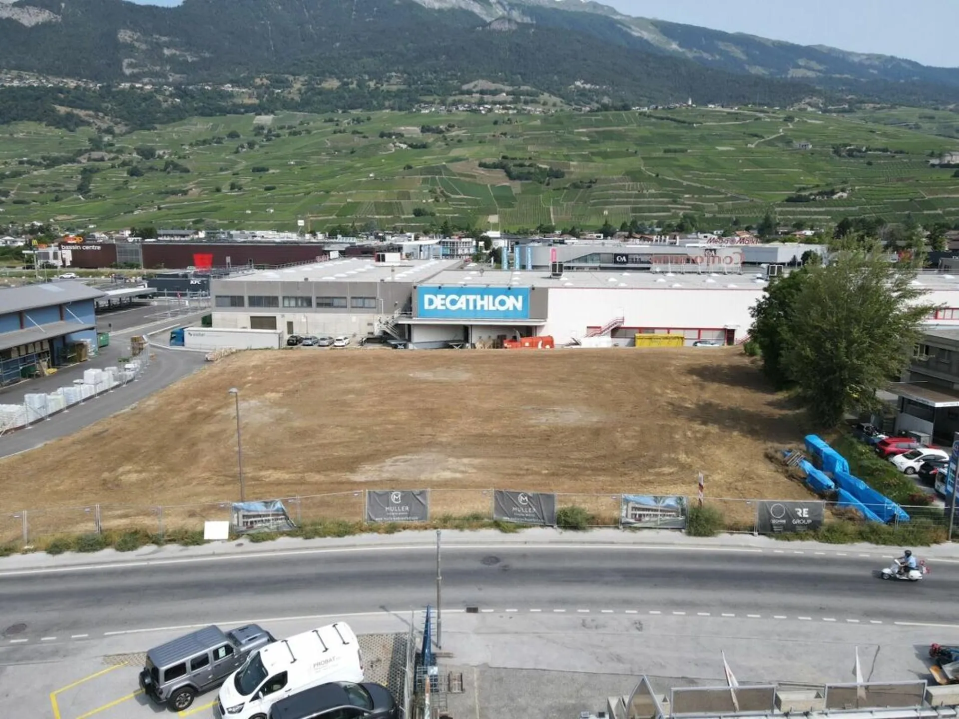 Commerce 275.29 m2 à Conthey