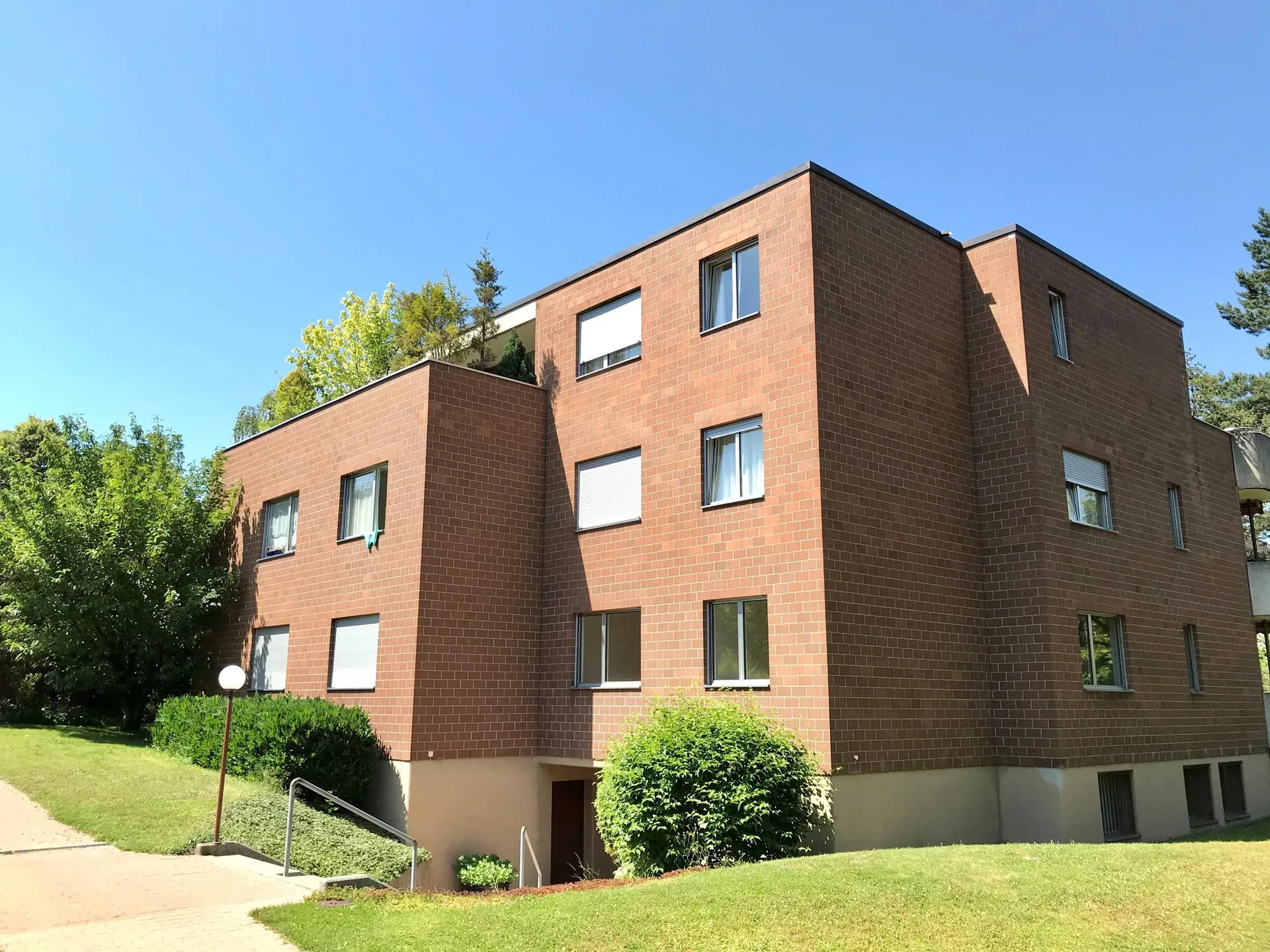 Renovierte 3.5-Zimmerwohnung an ruhiger Lage nähe Bruderholzspital