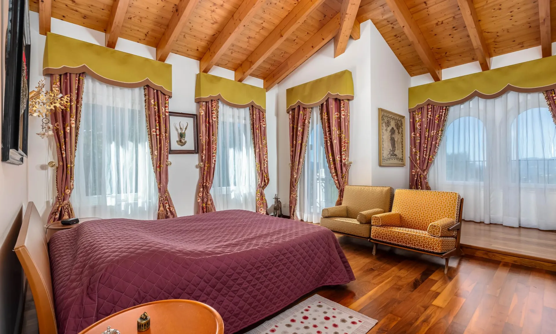 MERAVIGLIOSA VILLA DI 5.5 LOCALI COME NUOVA A VILLA LUGANESE