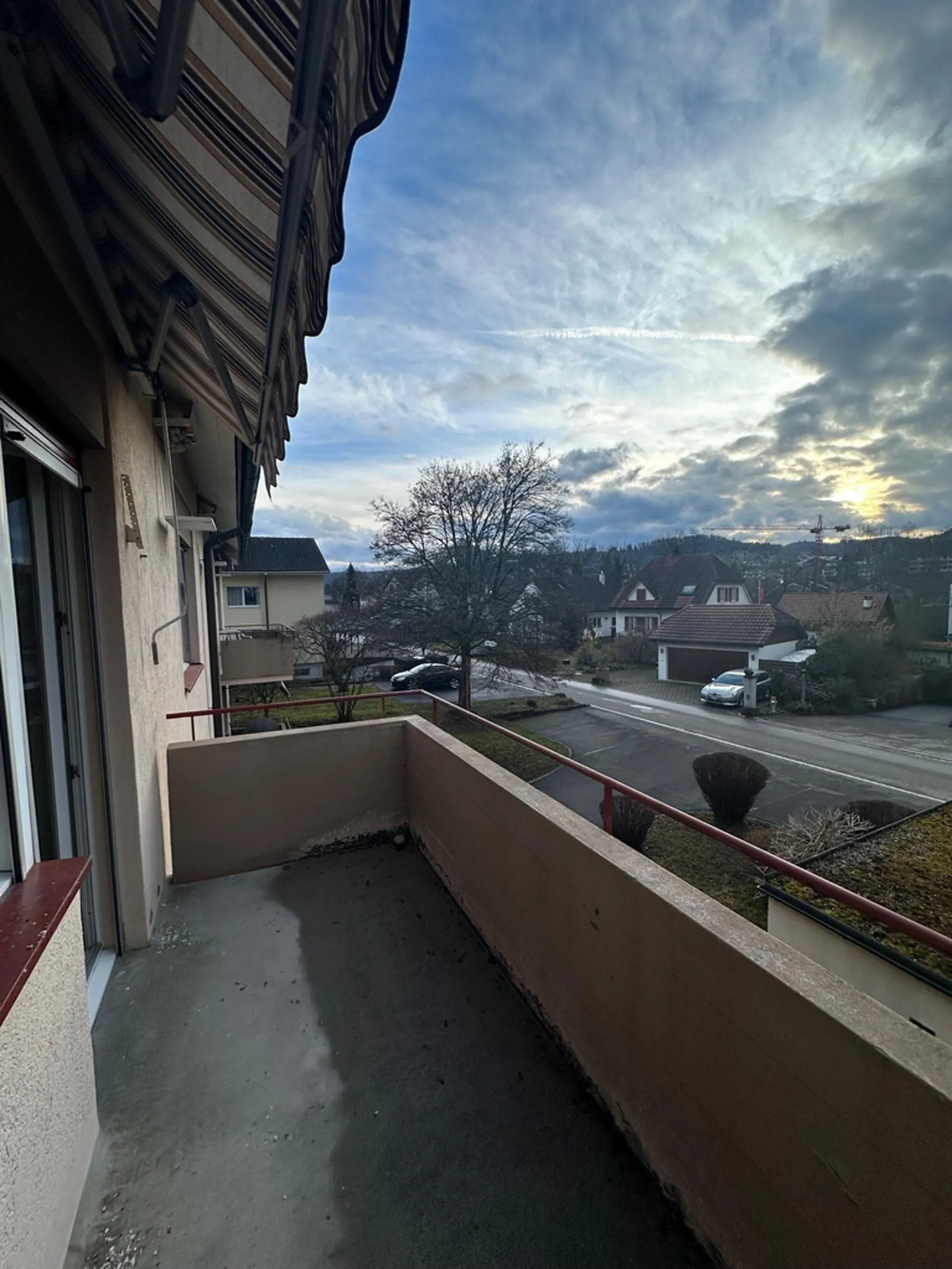 Image 12
