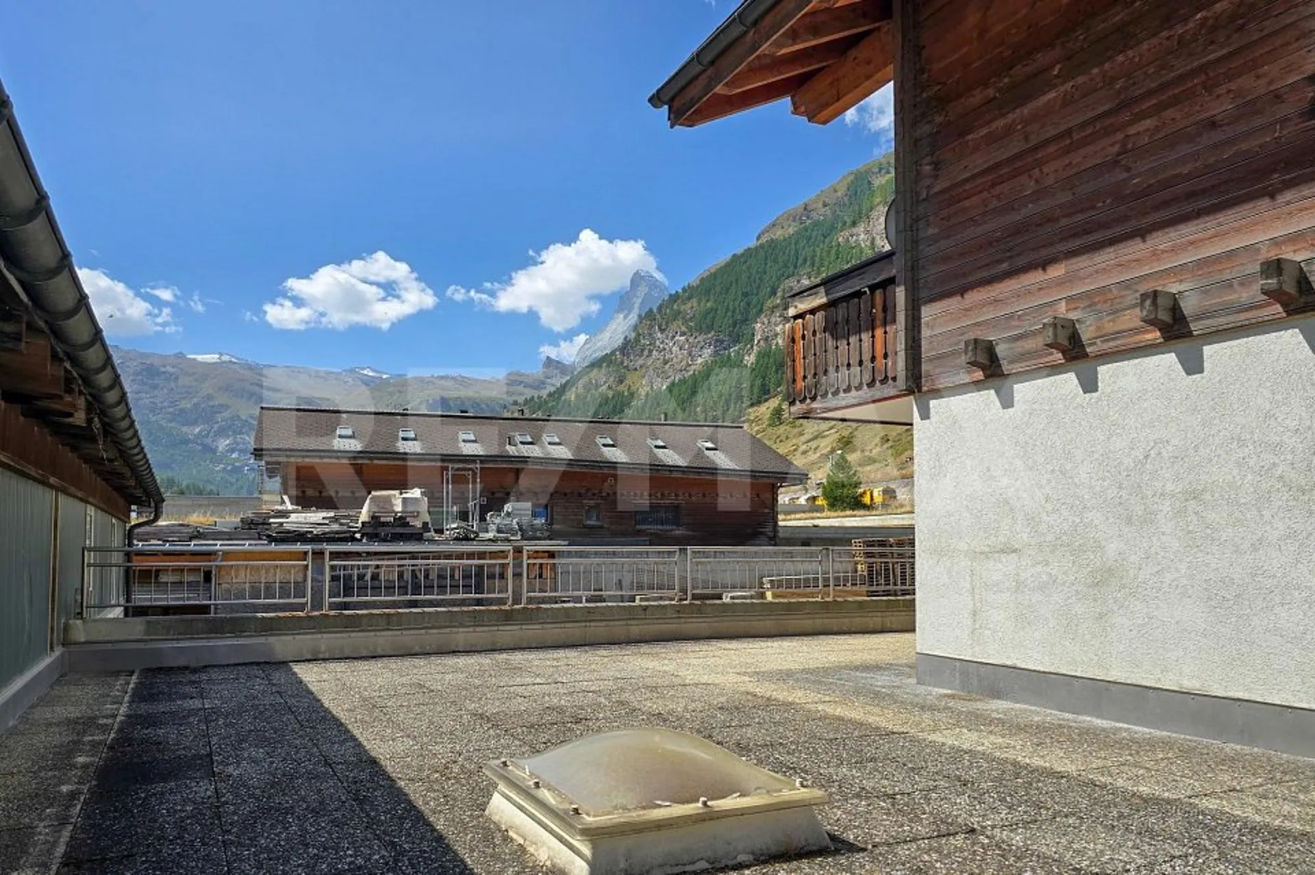 Image 10