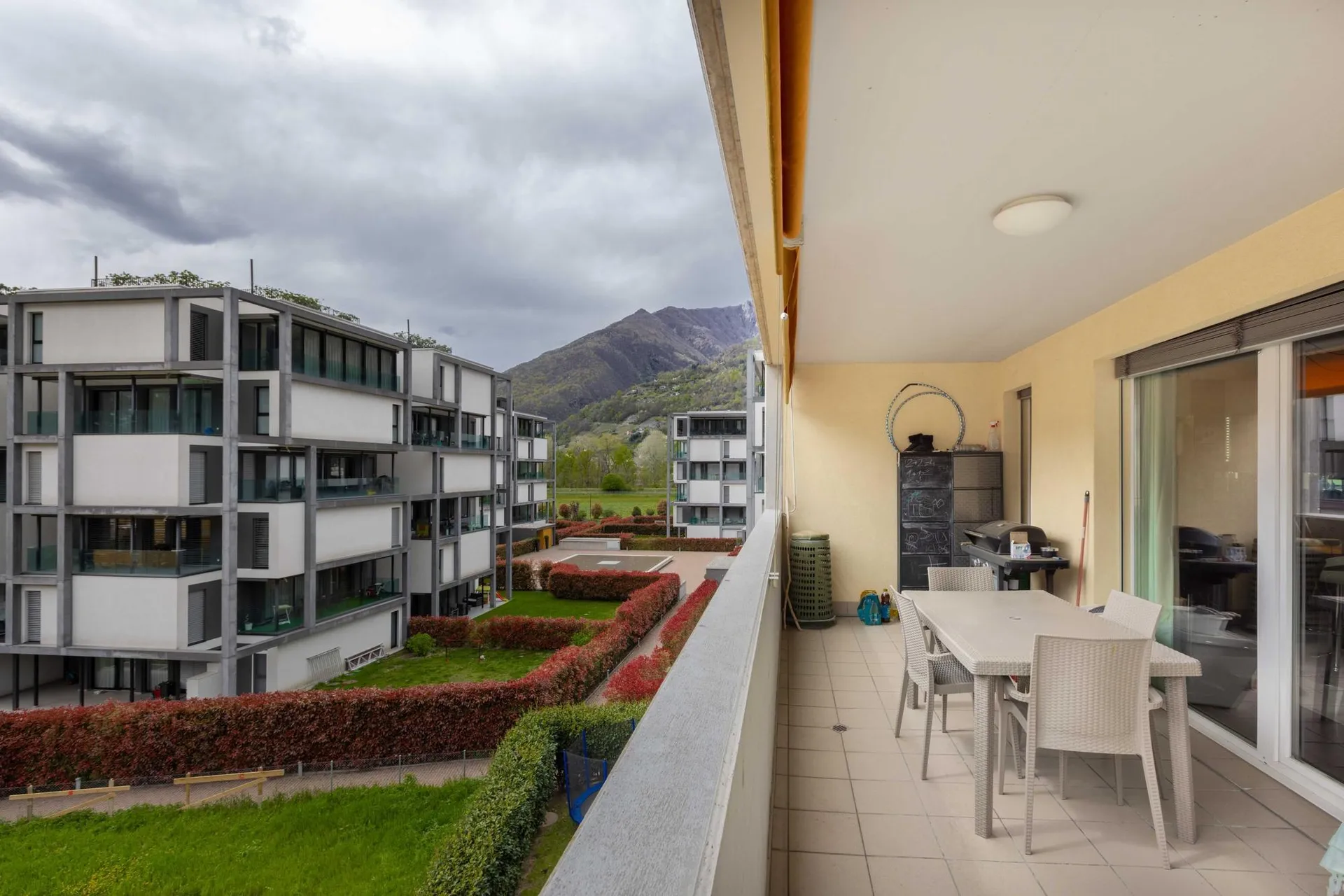 AMPIO 4.5 IN ZONA RESIDENZIALE STRATEGICA A BELLINZONA