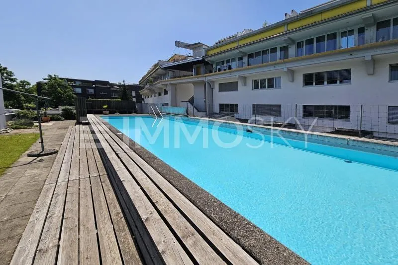 Im Süden zuhause – Dolce Vita auf der Terrasse, Pool inklusive