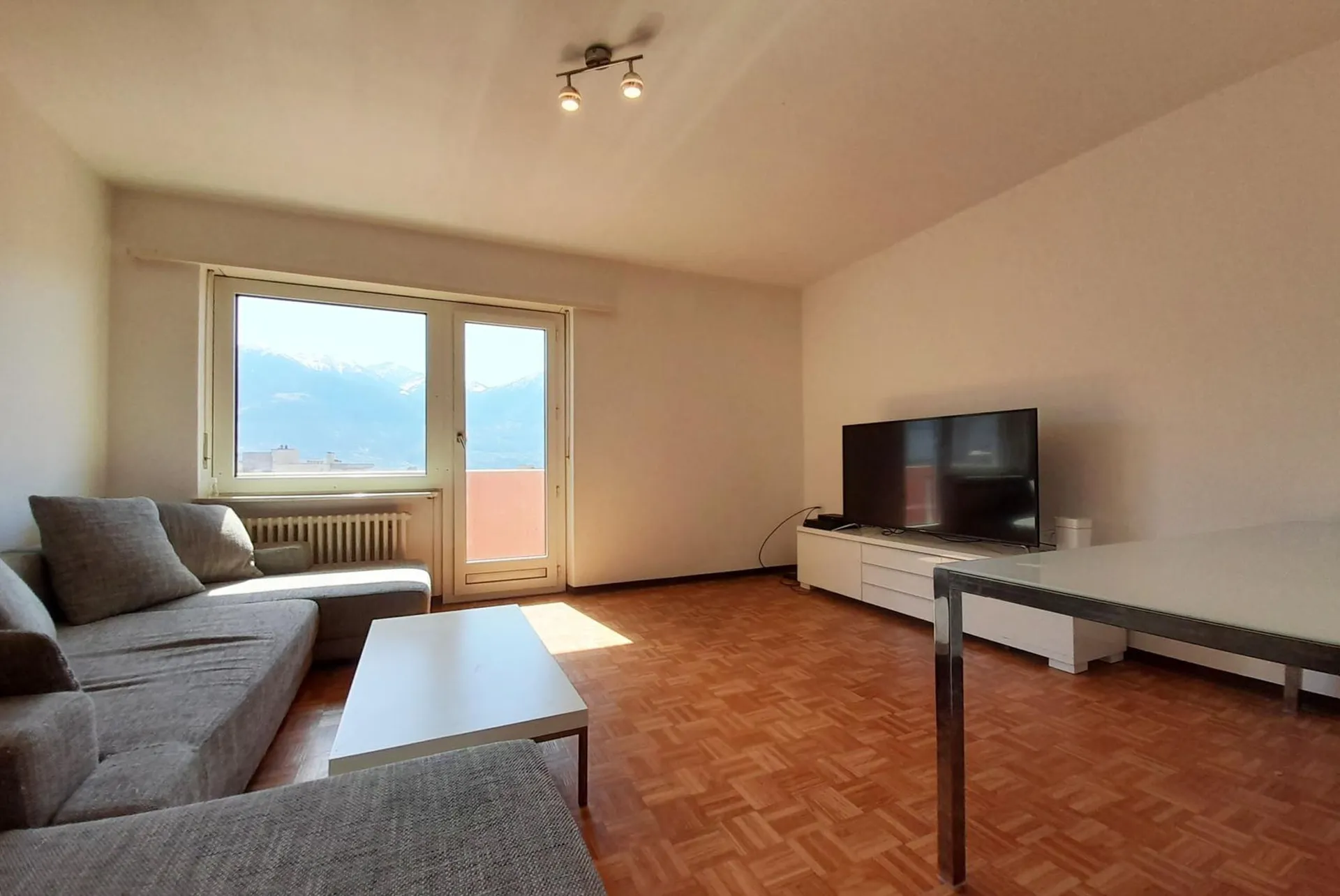 RENT TO BUY - LUMINOSO 3.5 LOCALI CON TERRAZZA A MINUSIO