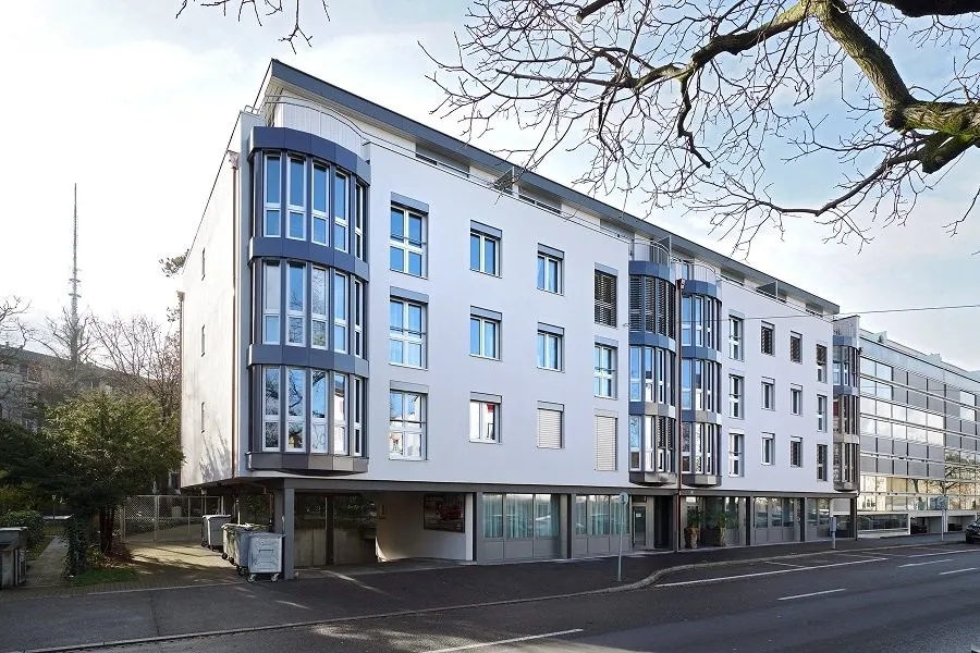 Einstellhallenplatz an zentraler Lage