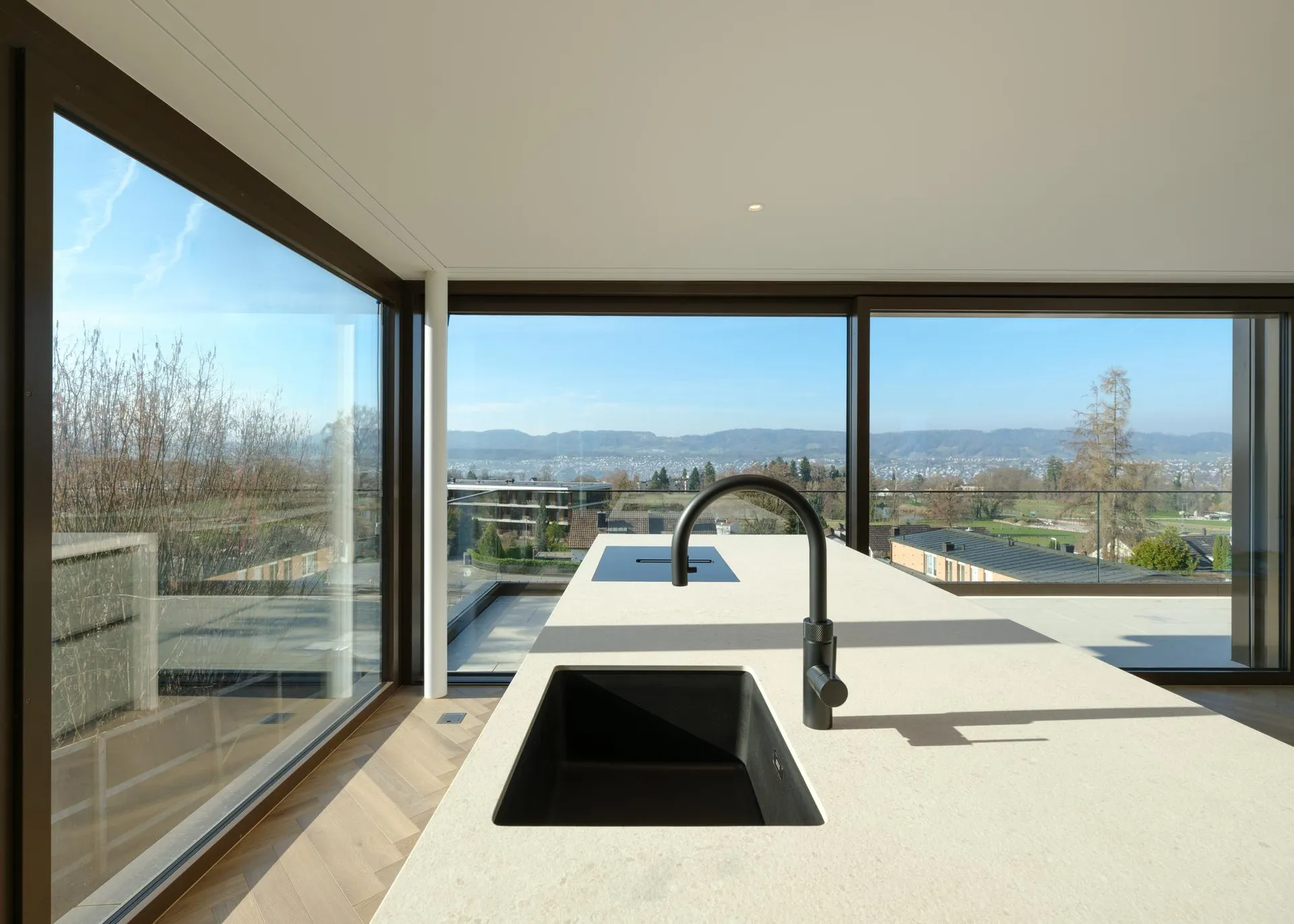 Luxuriöse Neubau-Attika mit grandioser Dachterrasse