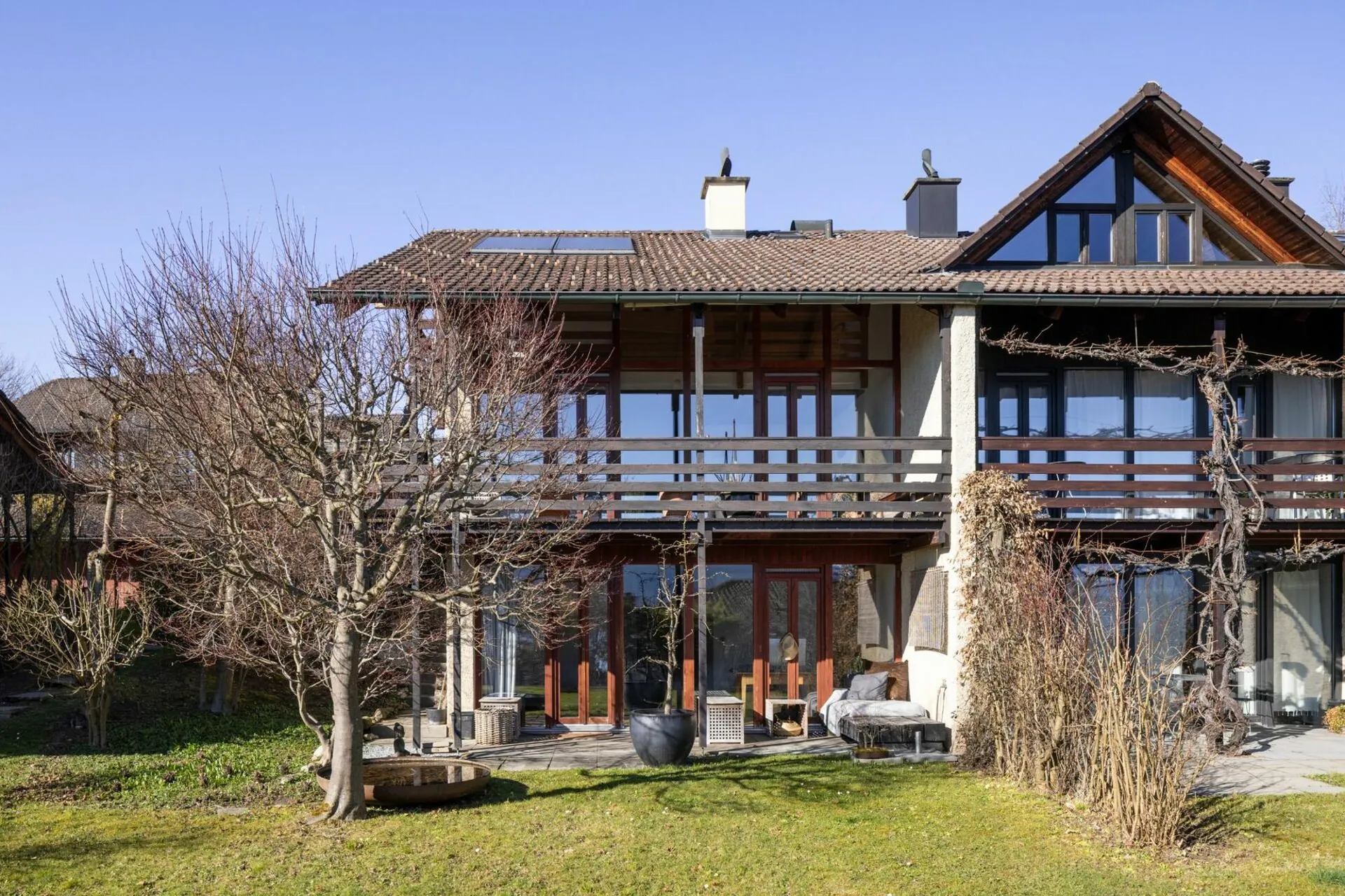 Rückzugsort mit Garten und Seesicht