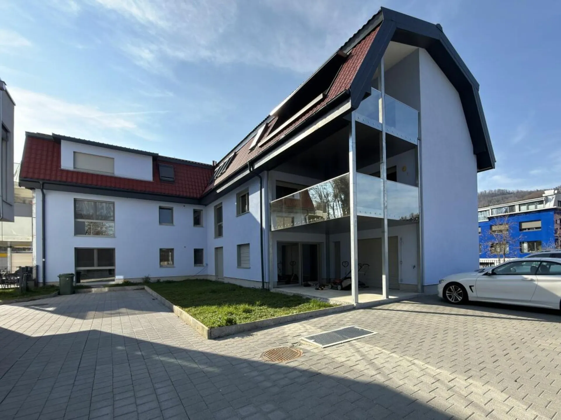 IN BÖCKTEN: MODERNE, HOCHWERTIGE WOHNUNG MIT GROSSER TERRASSE IN BÖCKTEN