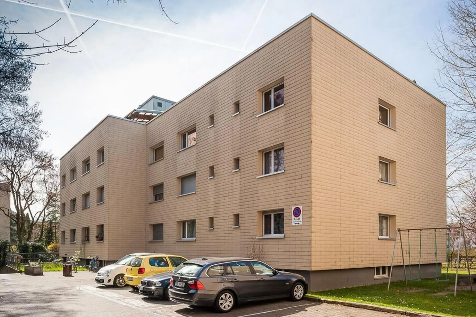 schlichtes Wohnen Nähe Mischeli-Center