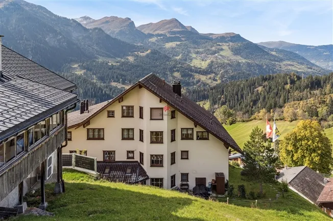 Auf der Sonnenseite im Schanfigg!