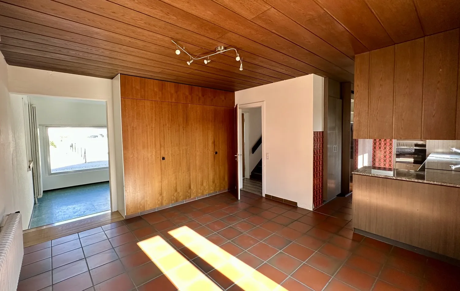 7.5-Zimmer-EFH an zentraler Lage - super für WG