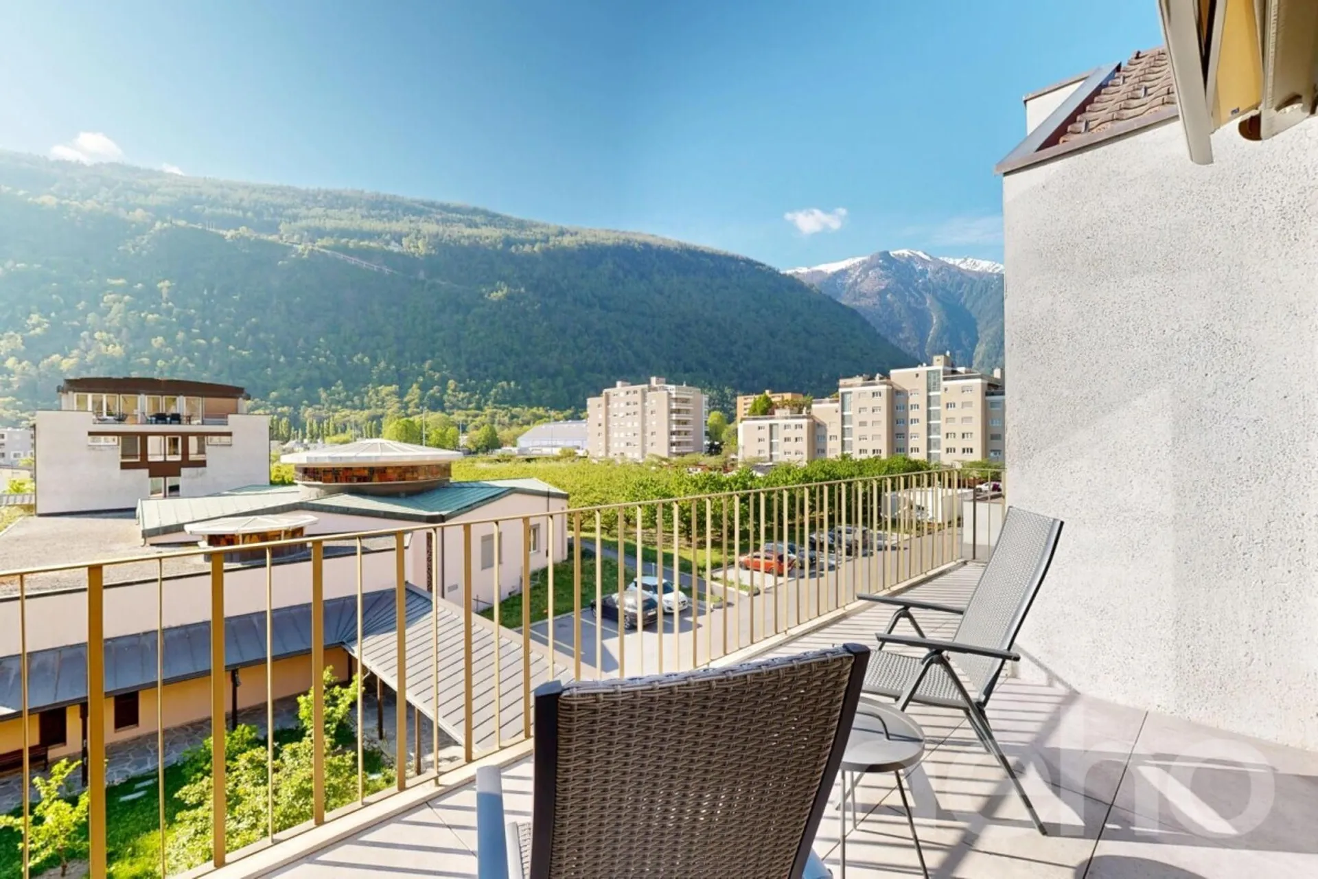Attique 3,5 pièces - vue imprenable à Martigny