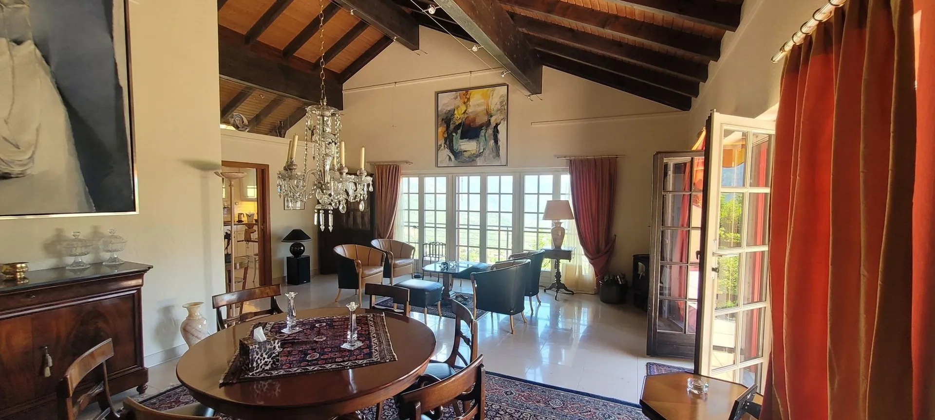 Splendide chalet de 5.5 pièces 426 m2 avec vue imprenable à Mollens