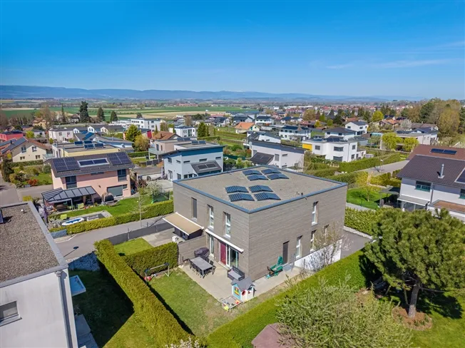 Payerne, zu verkaufen, 4,5-Zimmer-Doppelhaushälfte von 140 m2 mit Garten