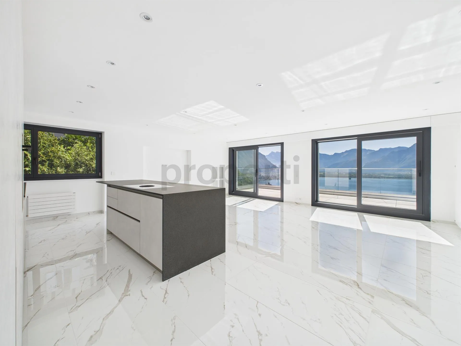 Appartement meublé de 3.5 pièces à Territet
