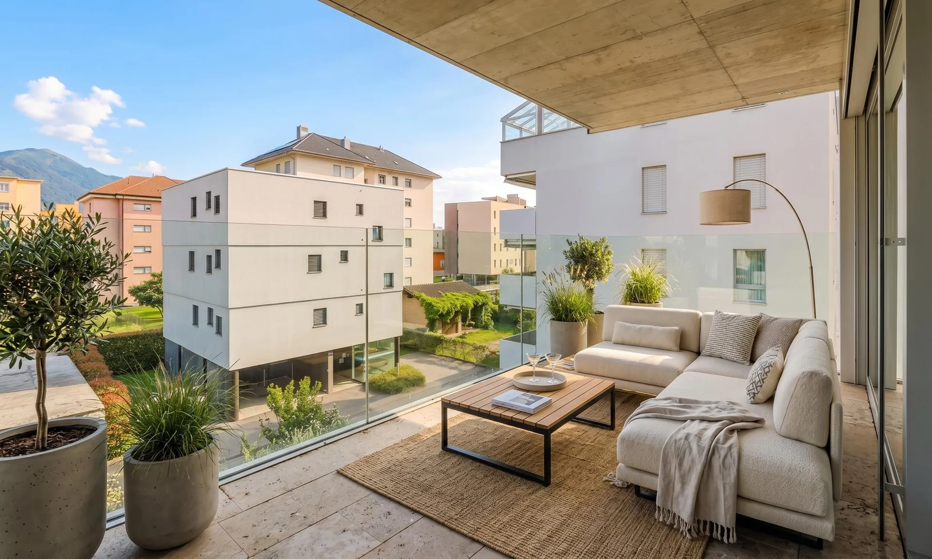 MODERNO ED AMPIO 3.5 LOCALI COME NUOVO A BELLINZONA