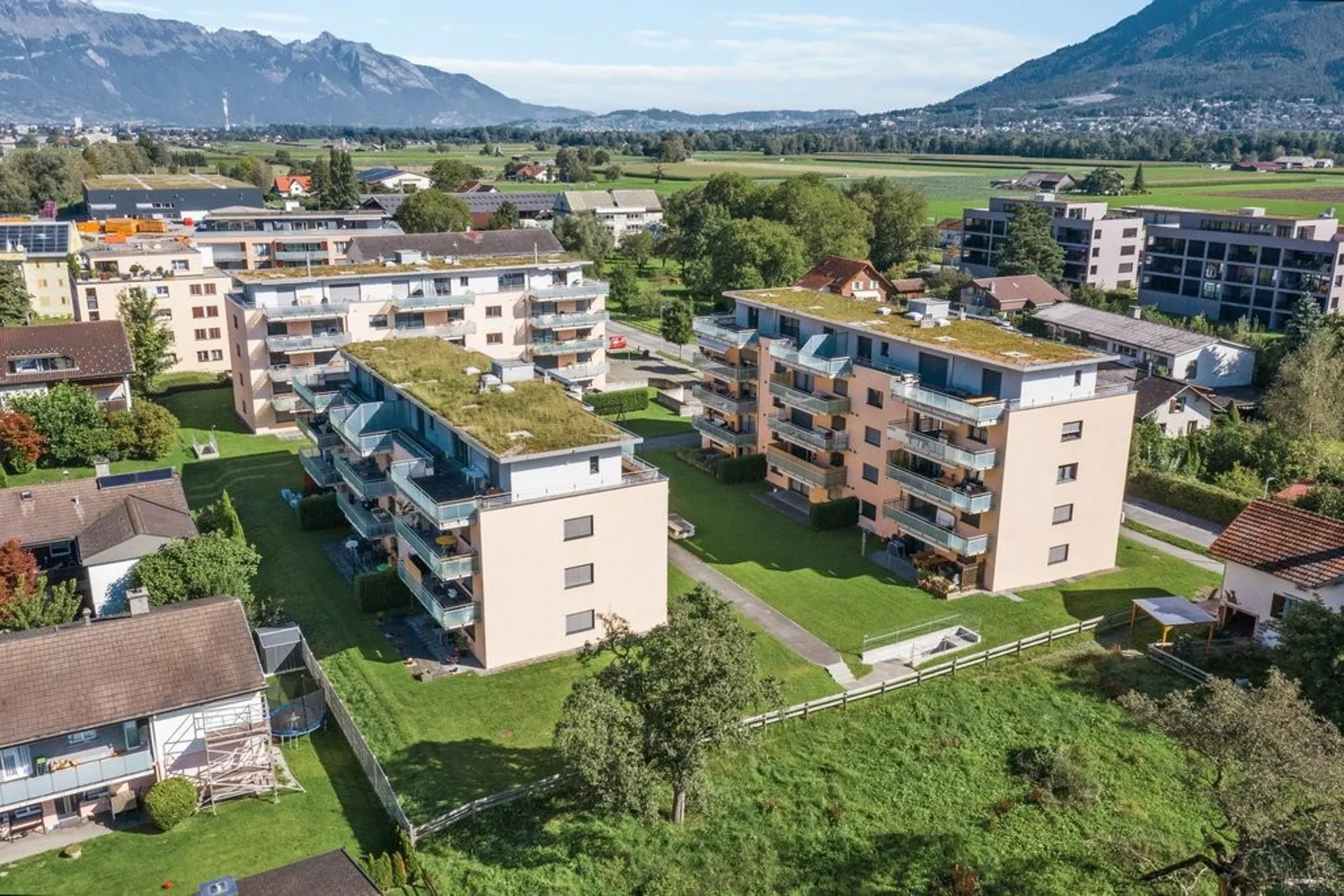 Sonnige 4.5 Zimmer-Wohnung in Sevelen