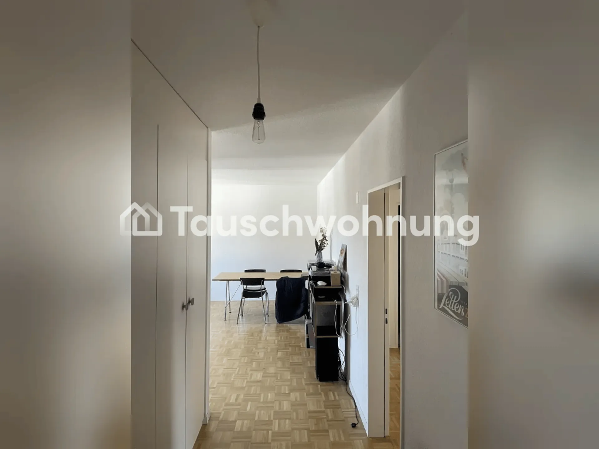3-Zimmer Altbau-Dachwohnung in Wiedikon mit viel Licht