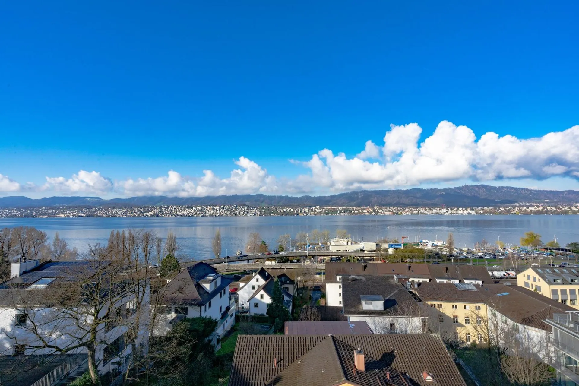 4-Zimmer-Altbauwohnung mit Seesicht im Zürcher Seefeld