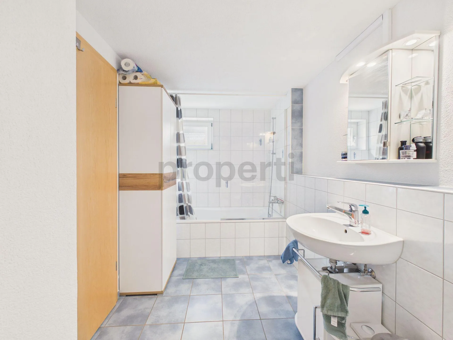 Image 9