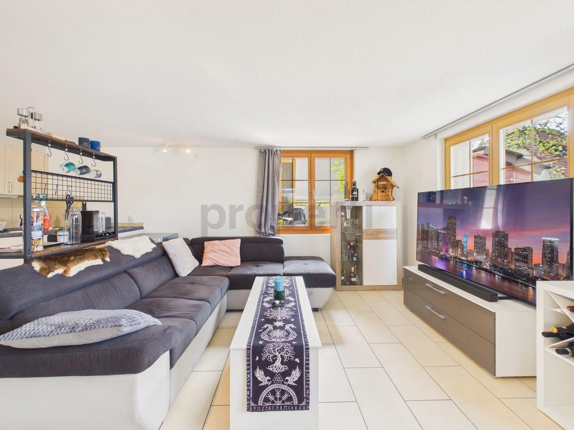 Charmante 2-Zimmer-Gartenwohnung mit Terrasse, Gartenmitbenutzung & Sauna in ruhigem Kaisten