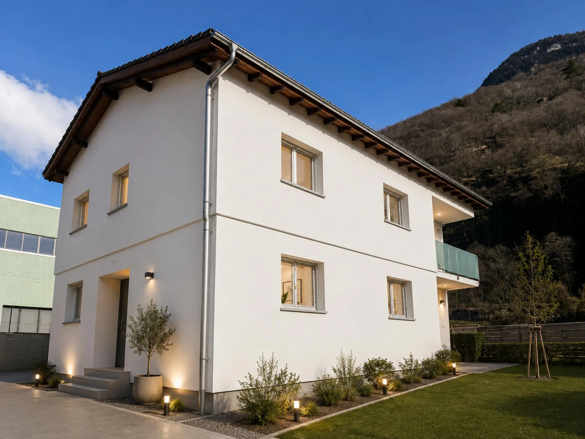 VILLA MIT ZWEI UNABHÄNGIGEN WOHNUNGEN IN CRESCIANO, NEUBAU