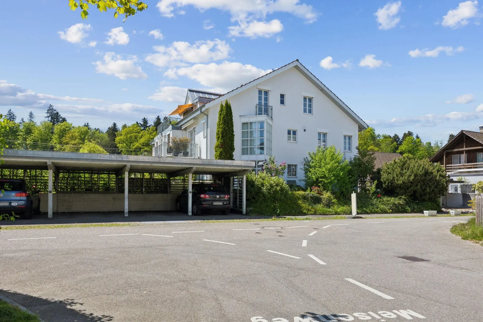4.5-Zi.-Dachwohnung mit 12 m² Terrasse in Lotzwil