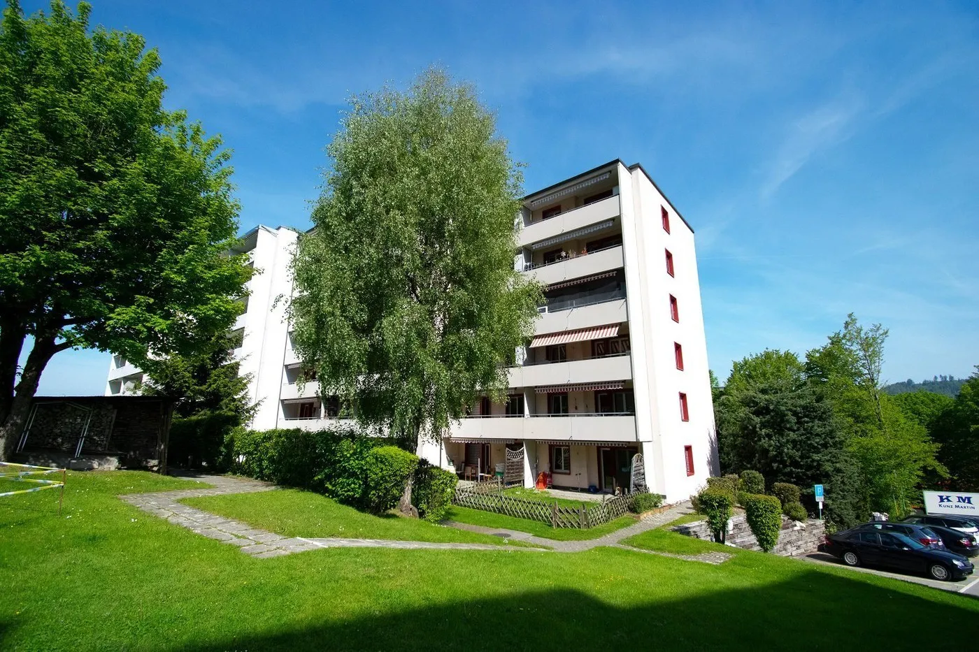 Grosszügige Wohnung