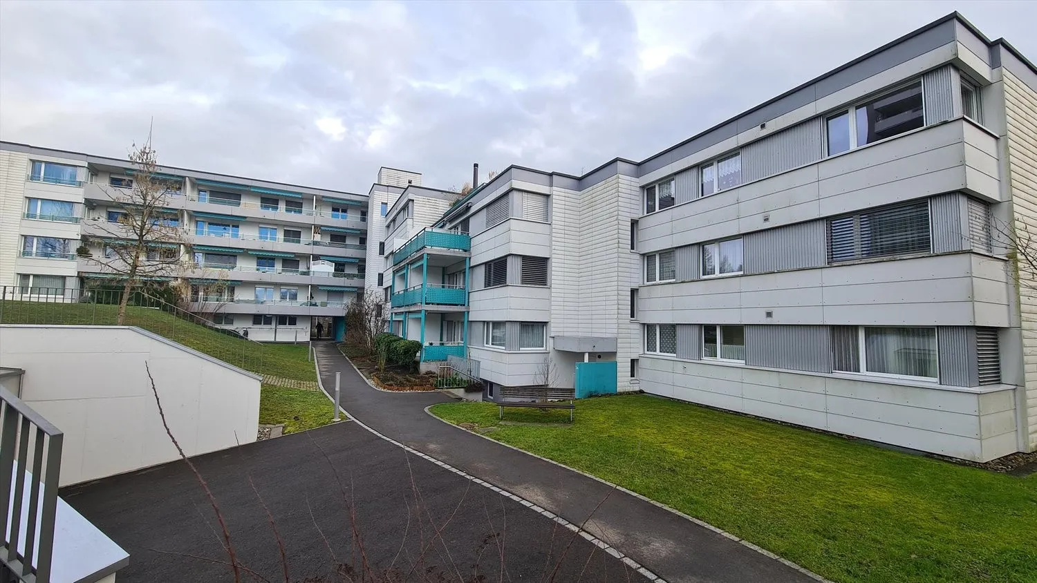Aussenparkplatz zu vermieten