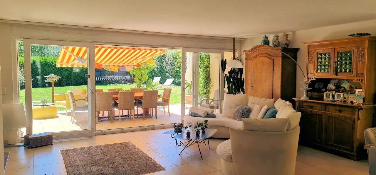 MAISON 8 PIÈCES À COPPET (VD), MEUBLÉ, DURÉE DÉTERMINÉE