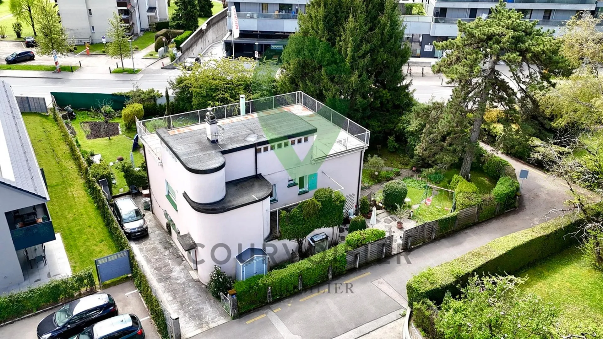 Belle maison de caractère de 2 logements au coeur de Rolle