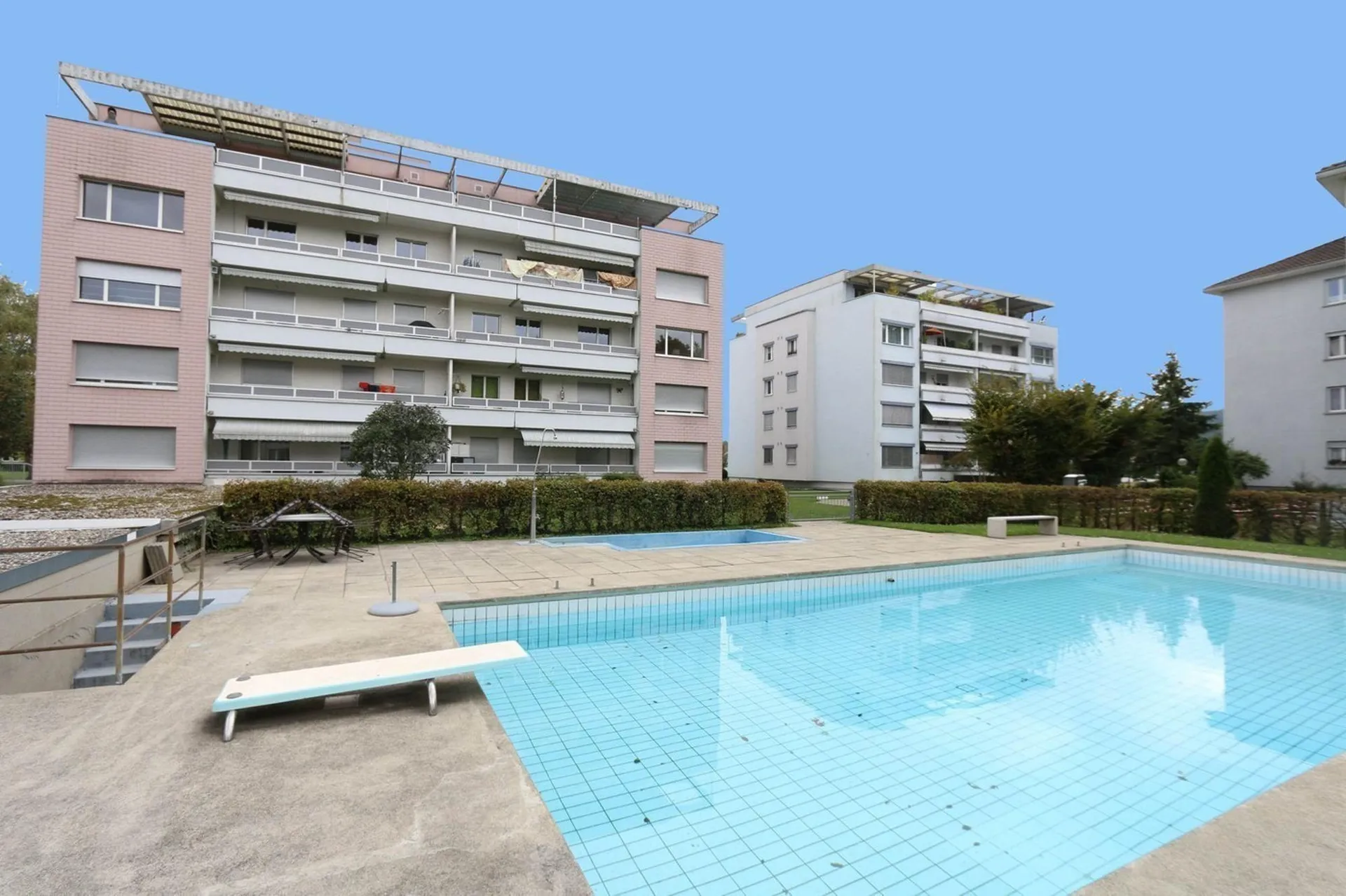 Tollem Wohnung mit Balkon - mit grünem Umschwung!