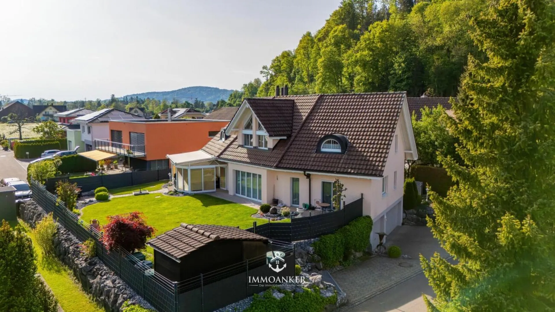 Wohnen auf höchstem Niveau in Sonnental - ein Unikat mit Charakter und Stil