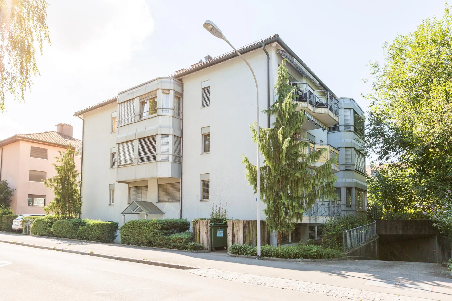 Grosszügige 4.5-Zimmerwohnung  mit Balkon
