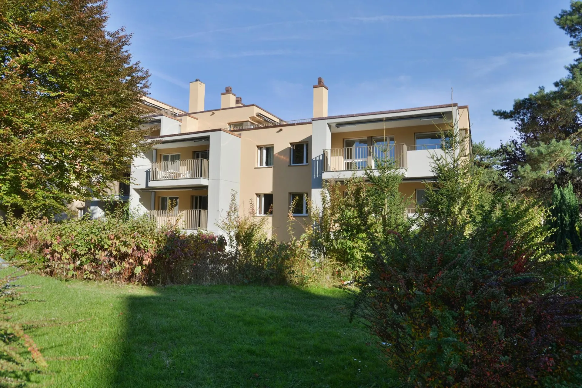 Moderne 5.5-Zimmer-Wohnung an ruhiger Lage in Volketswil