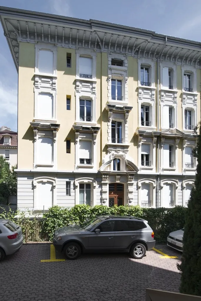 Place de parc à Lausanne