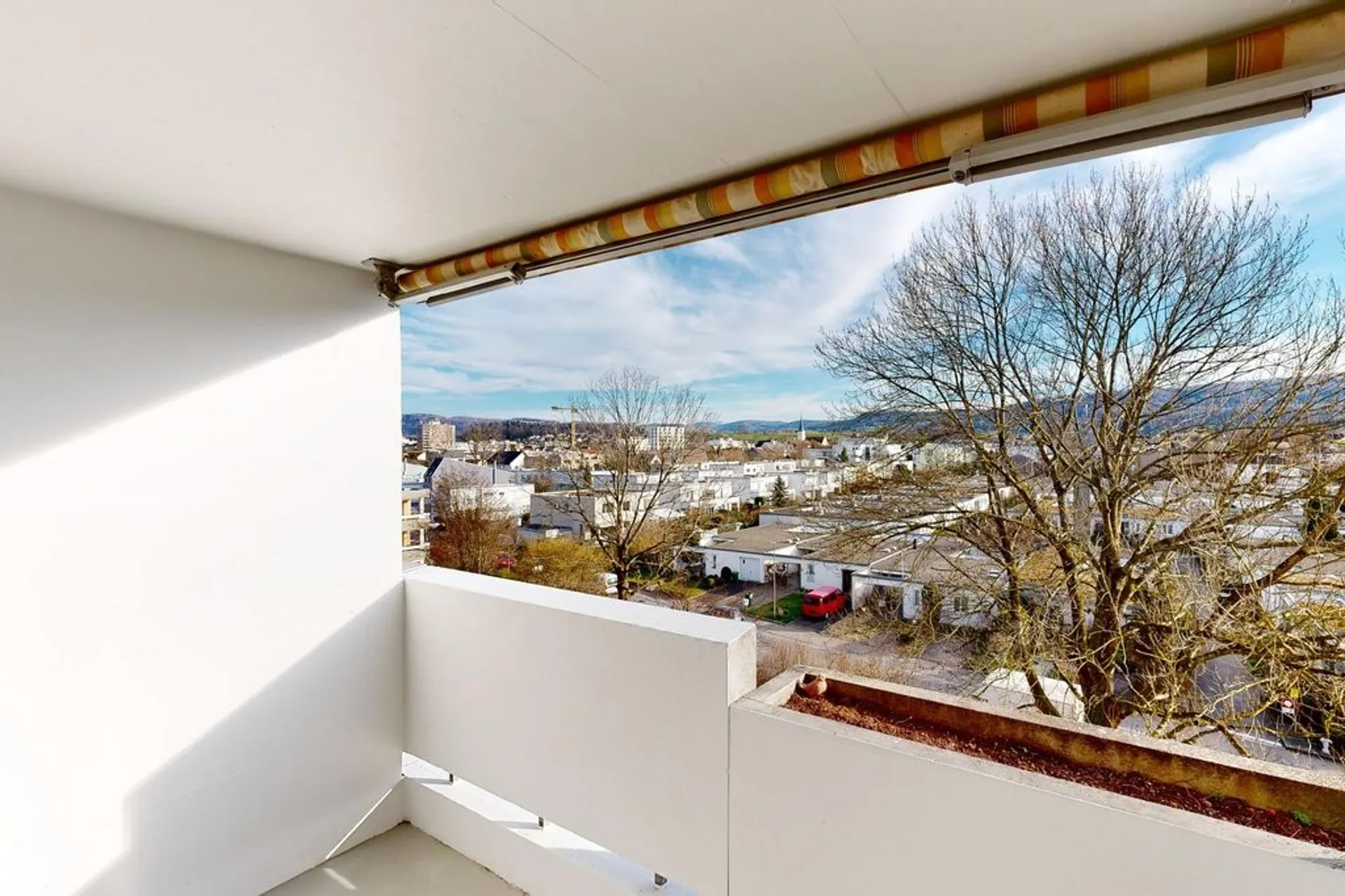 Wohnung mit schöner Aussicht über Therwil