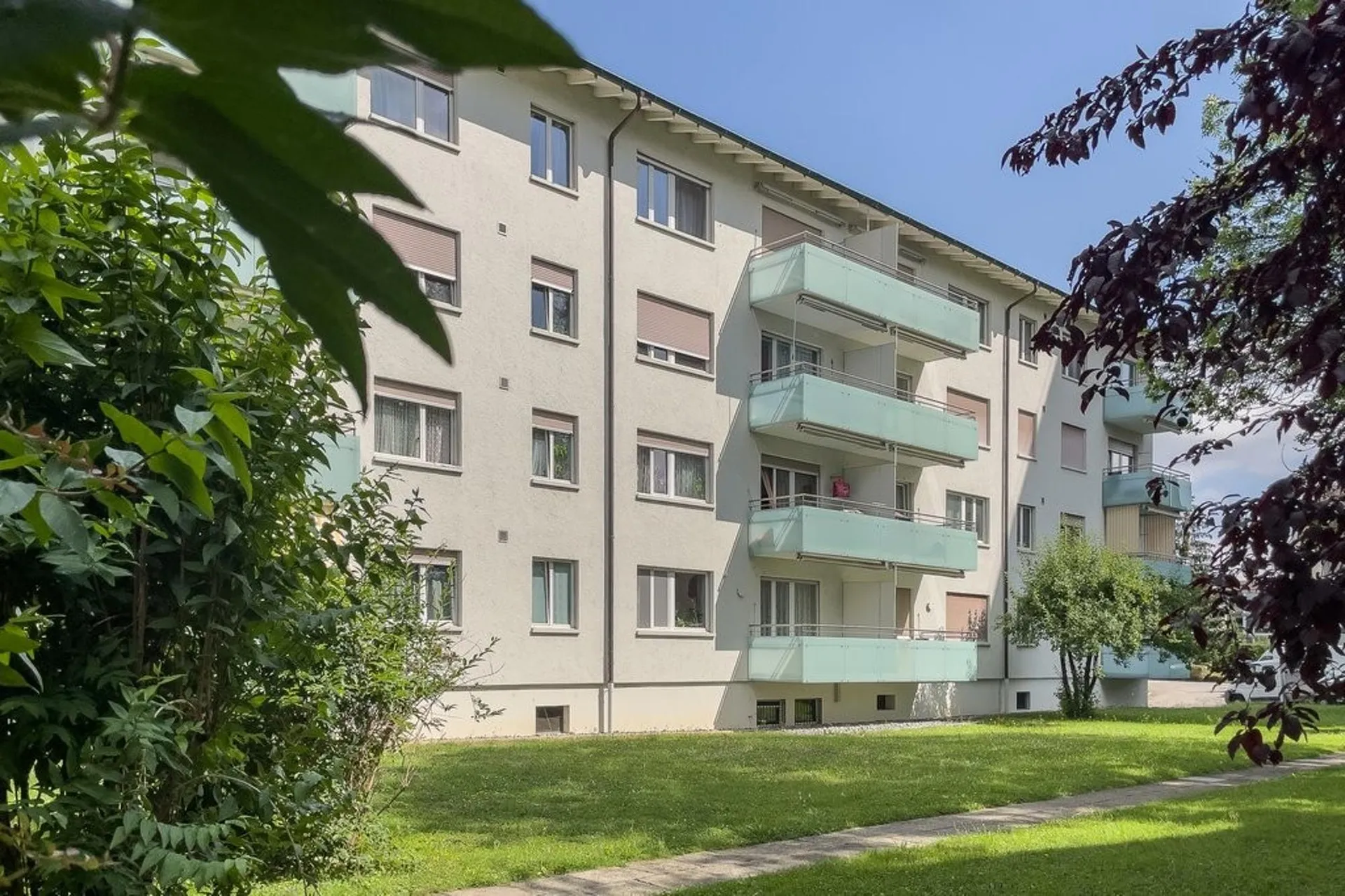 Helle Wohnung mit eigenem Waschtrockner