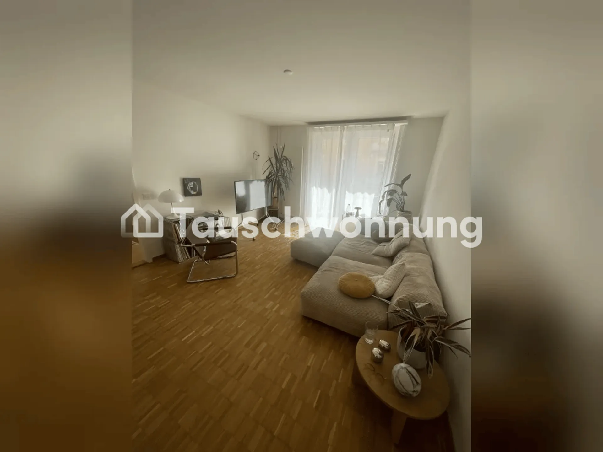 Tausche 4-Zimmer-Wohnung in Zürich, Kreis 4