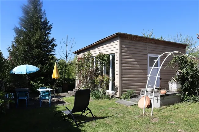 Hübsches Campinghaus in idyllischer Lage bei La Neuveville!