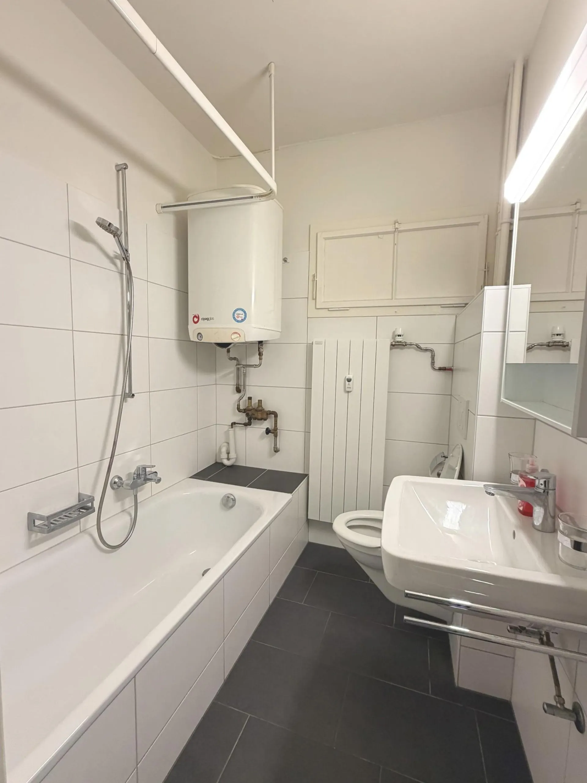 Charmante 1.5-Zimmerwohnung an zentraler Lage am Claraplatz